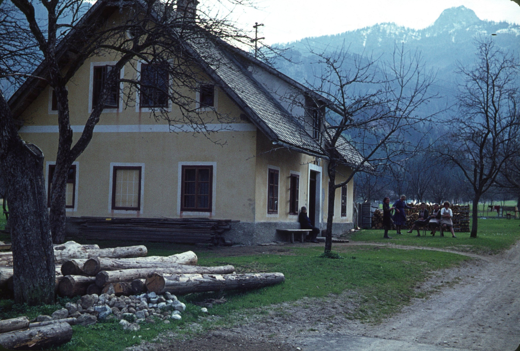1964_05_F21_B00.jpg