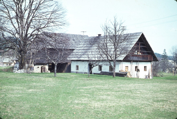 Images from Austria? Images from Austria?
