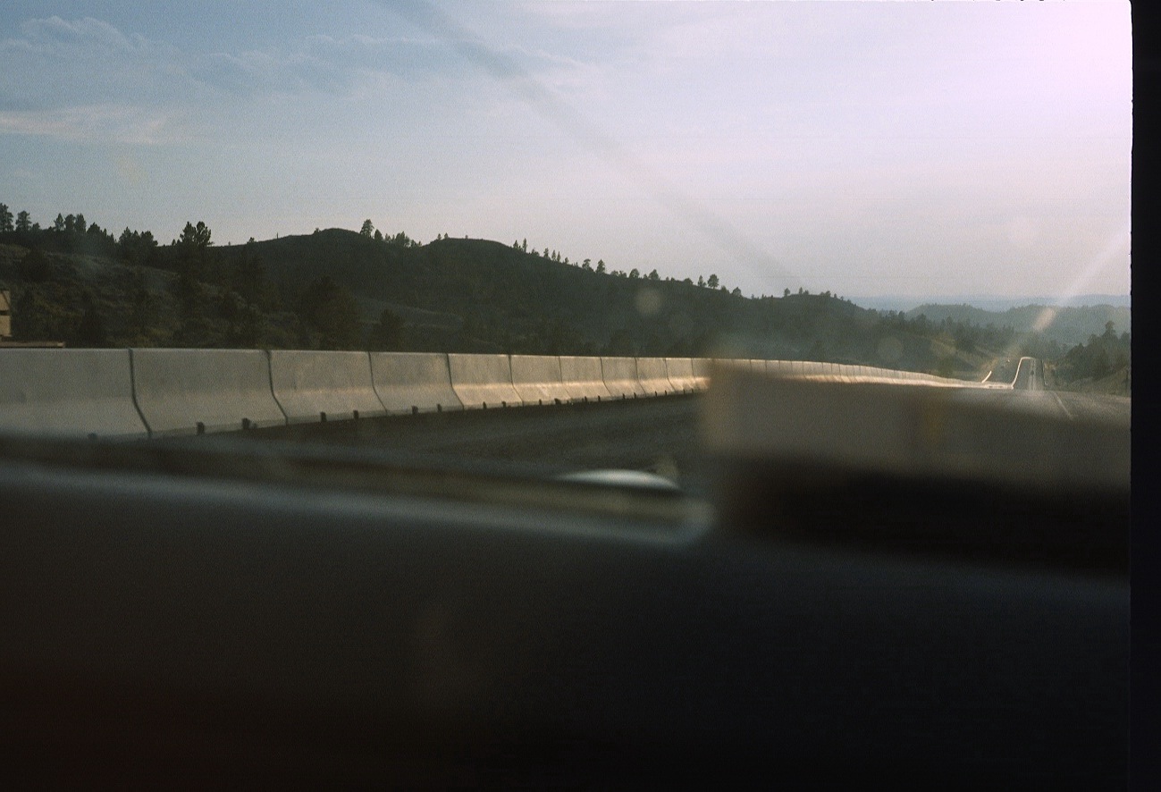 1977-09-R2-F11.jpg