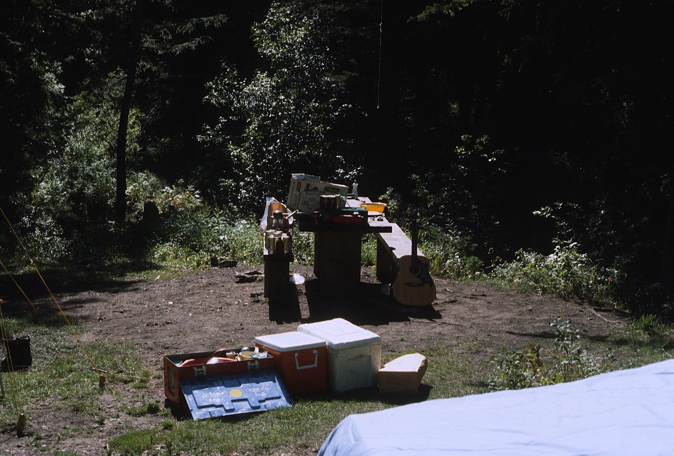 1977-09-R3-F16.jpg