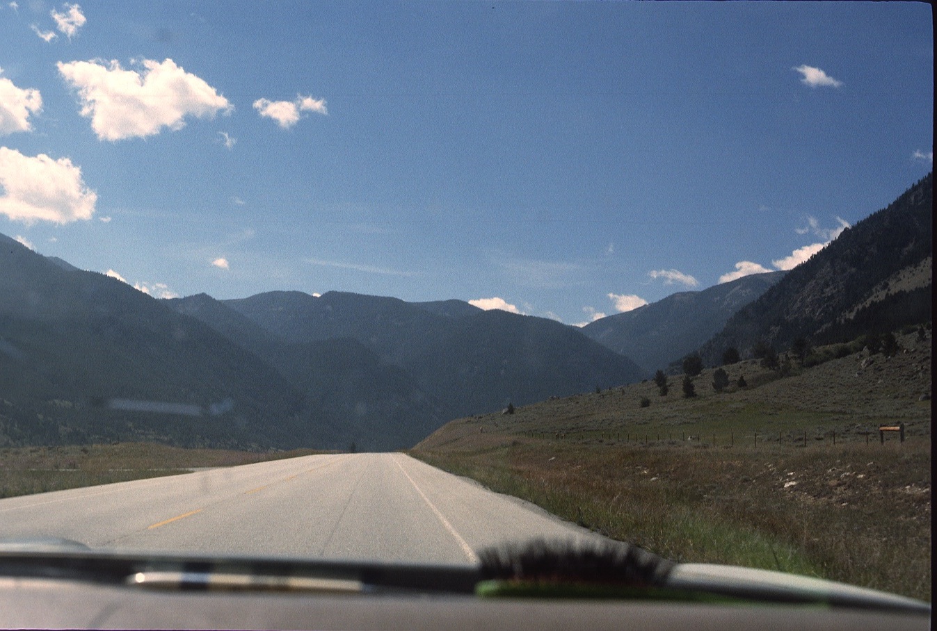 1977-09-R3-F19.jpg