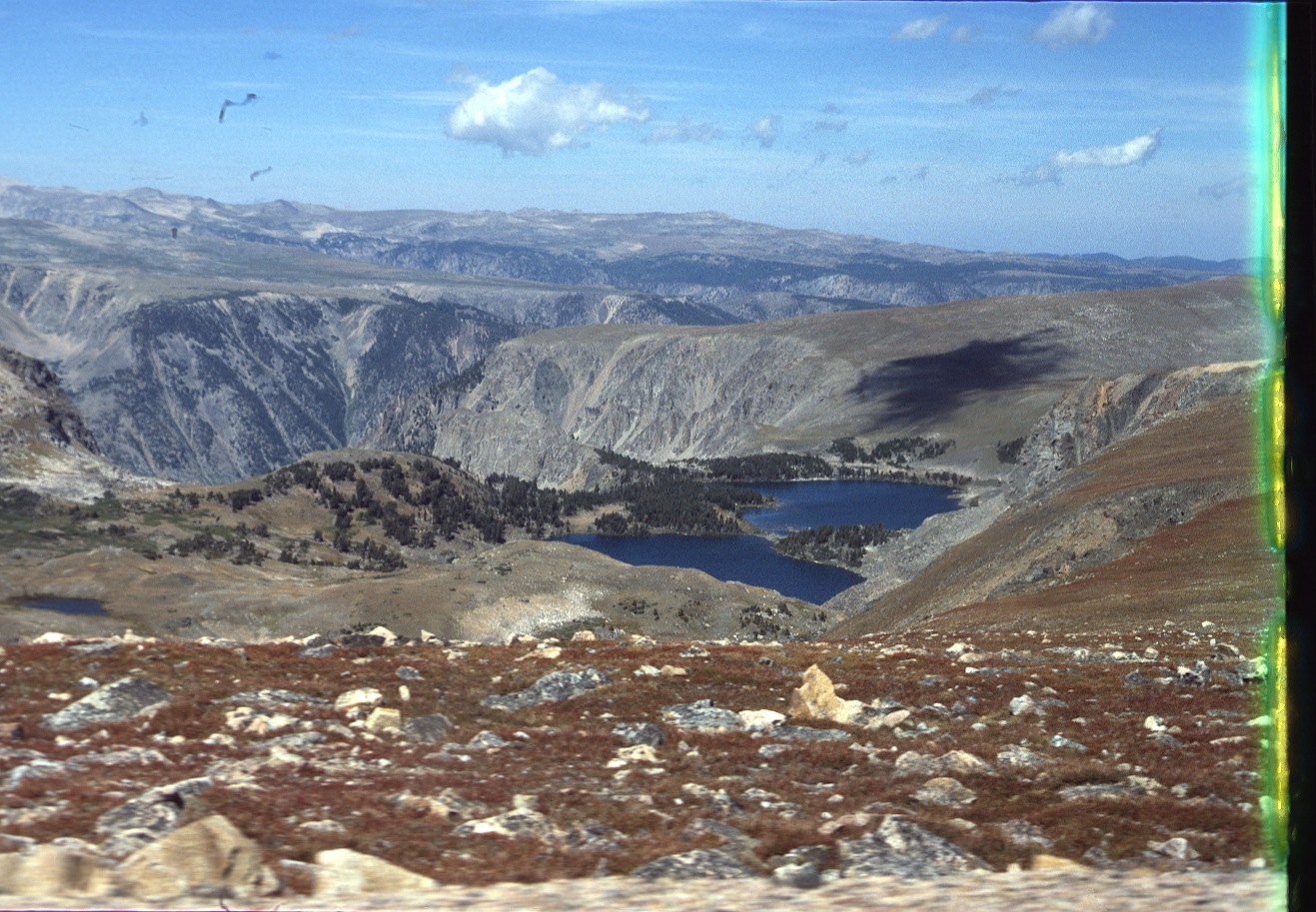 1977-09-R3-F38.jpg