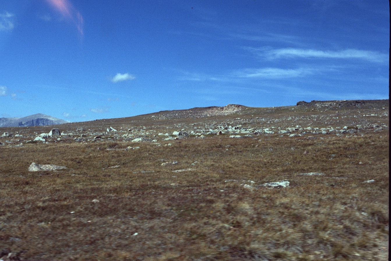 1977-09-R4-F1.jpg