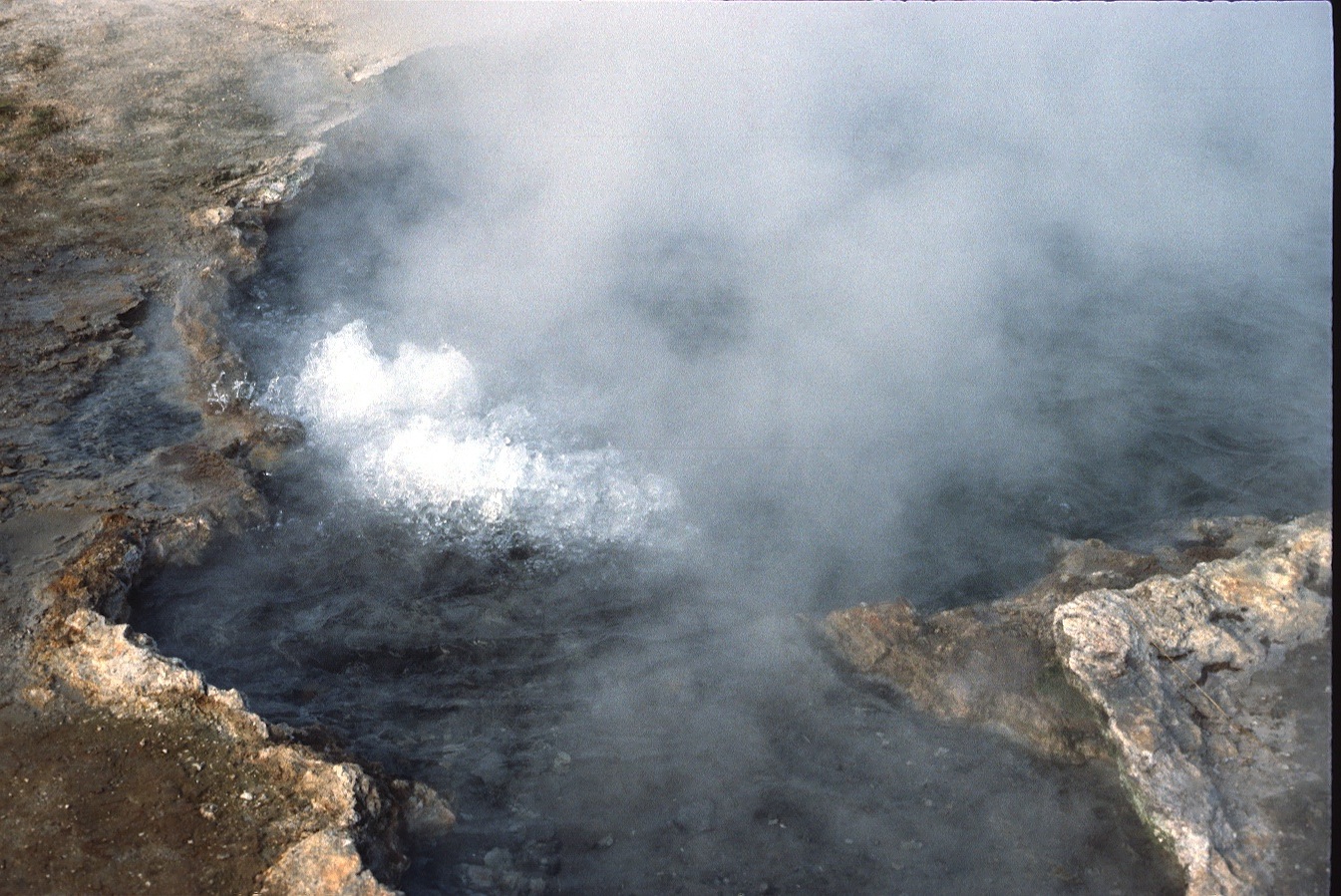 1977-09-R4-F32.jpg
