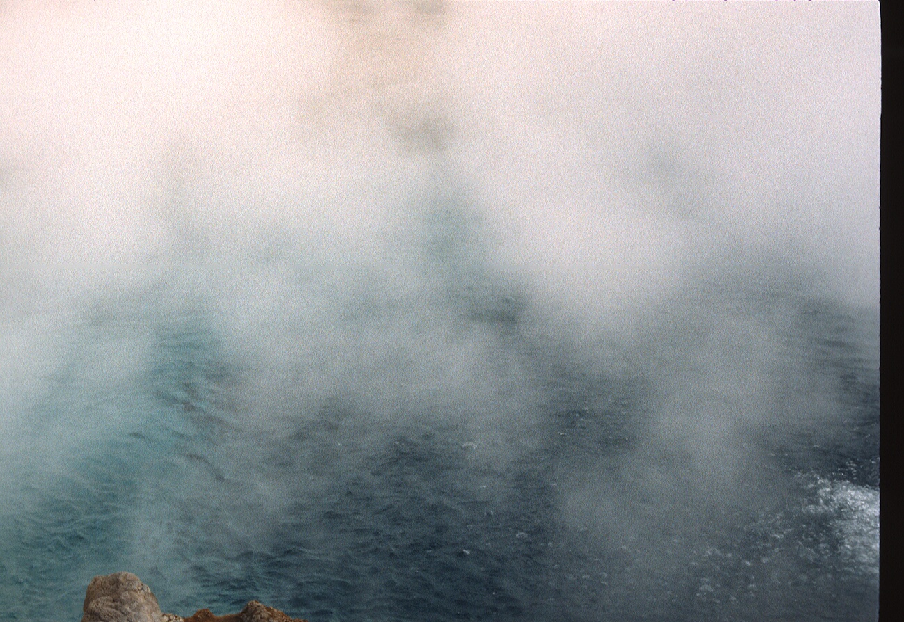 1977-09-R5-F23.jpg