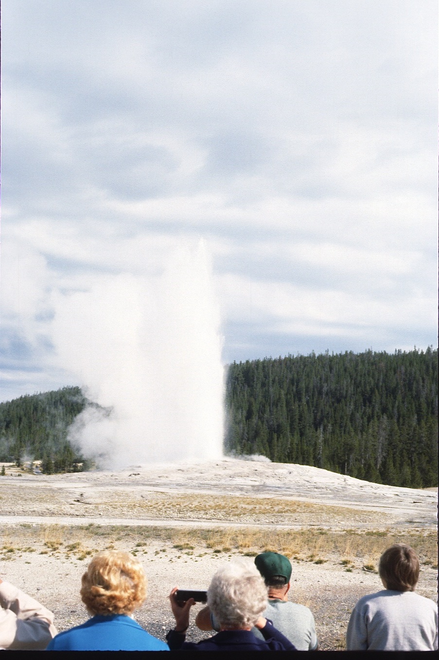 1977-09-R5-F30.jpg