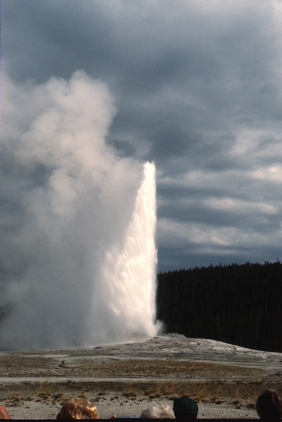 1977-09-R5-F31.jpg