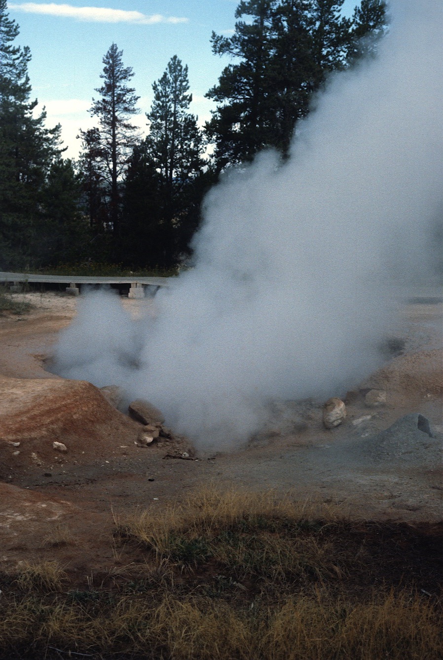 1977-09-R5-F9.jpg