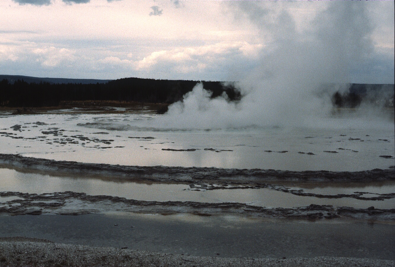 1977-09-R6-F36.jpg