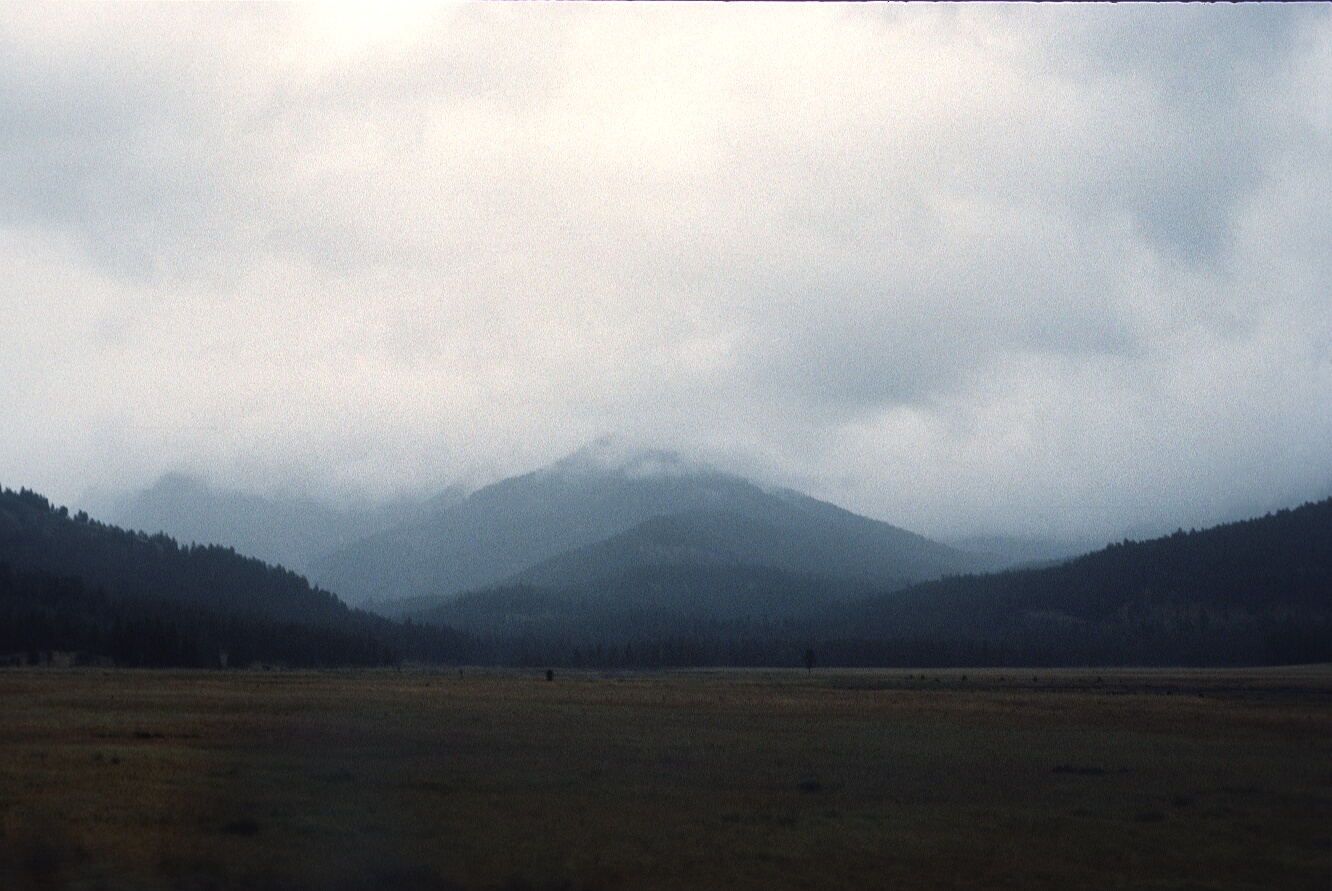 1977-09-R7-F12.jpg