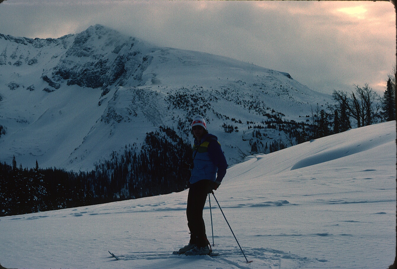 1978-03-R1-F25.jpg