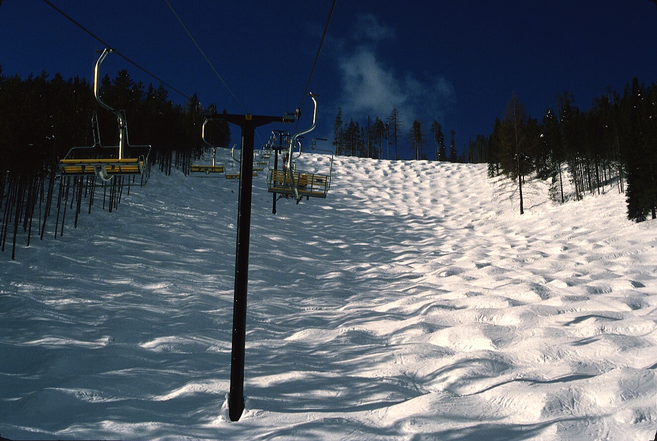 1978-03-R2-F07.jpg