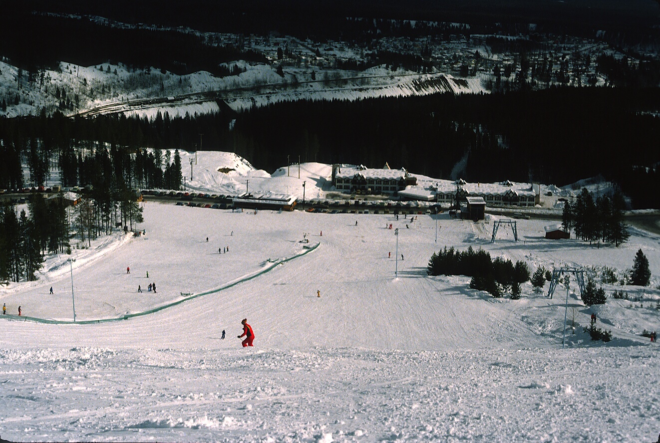 1978-03-R2-F12.jpg