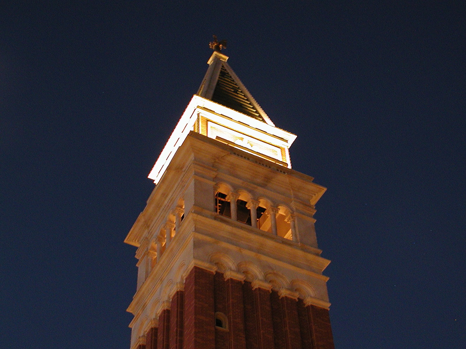 PB140316.jpg