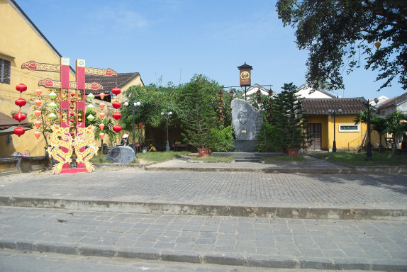 198-20120204-DSC_1468-Bklt.jpg
