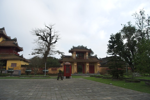 350-20120205-DSC_1820-Bklt.jpg