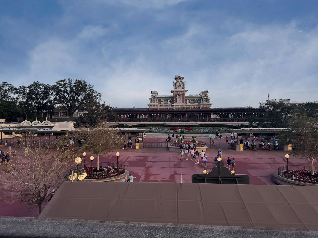 Web-WDW-05-116.jpg